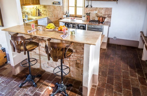 Castellina in Chianti Villa | Luxury converted barn with hilltop views in chianti wine region, Tuscany