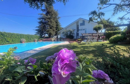 Santarcangelo di Romagna Villa | Luxury Villa with Pool, for vacations between sea and hills in Romagna, Rimini