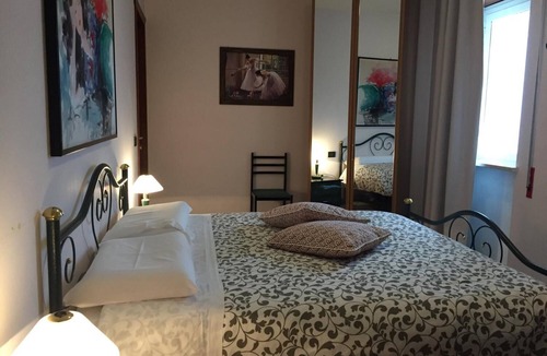 Magliano deʼ Marsi House | M'ami Bed and Breakfast