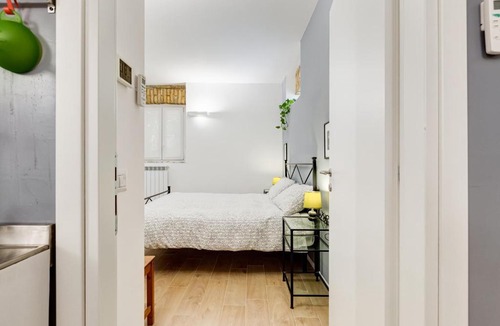 Quartiere XIII Aurelio Apartment | M&C San Pietro basement house