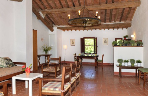 Guasticce Other | Magnificent and large apartment in the Tuscan countryside