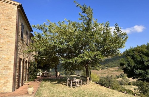 Arcevia Villa | Magnificent Stone Villa
