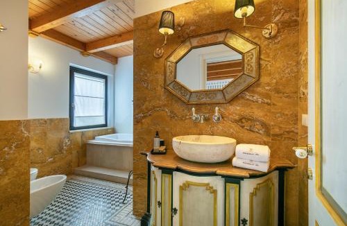Bettolelle House | Mandalay Lodge & Resort Senigallia