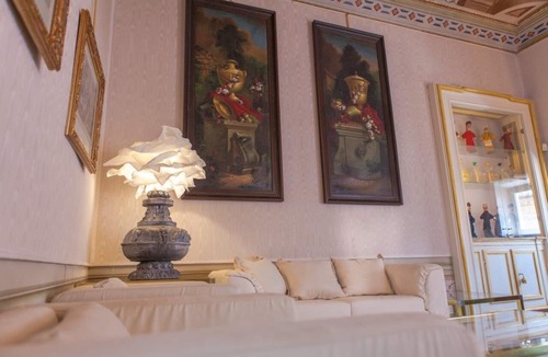 Fermo Apartment | MarcheAmore - Le Stanze Della Contessa, central luxury 3 bedrooms apartment