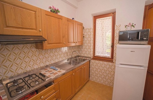 Giglio Campese Apartment | Margherita-4 apartment in beachfront residence, Giglio Campese