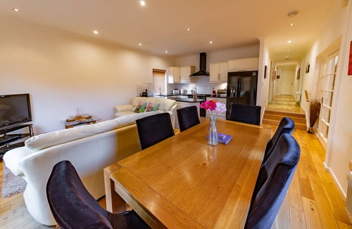 Gullane Cottage | Modern, open, comfortable home within walking distance of Golf courses and beach
