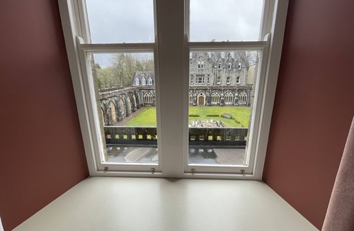 Fort Augustus Apartment | Monastery 8 - Paterson 2 bedroom apartment with luxury period features