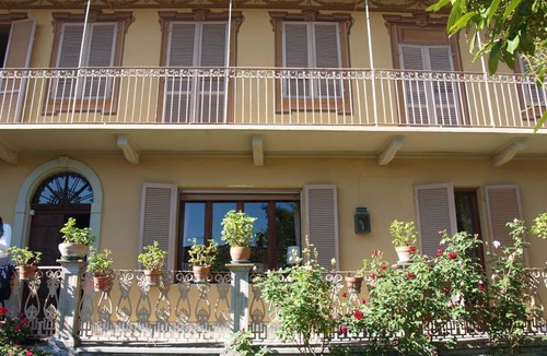 Borgo House | Monticello D Alba: Mansion - Via settentrione 2 12066 Monticello d'Alba