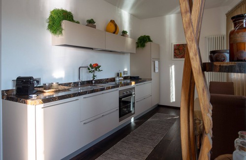 Longa Apartment | MURANO Suites | AMETHYST