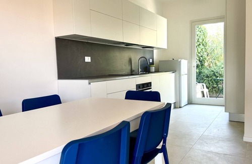 Villaggio Taunus Apartment | N081 - Numana, villa with garden