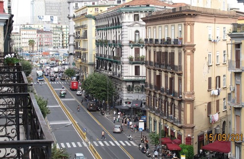 Naples City Centre Apartment | Naples city of the Sun and the Sea and 2500 years of history awaits you