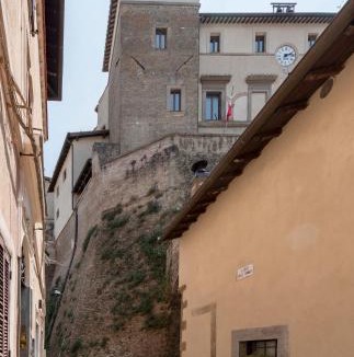 Castelnuovo di Porto Apartment | Nel borgo i gatti di Monet