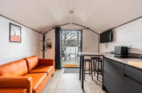 Fort Augustus Apartment | Nessie Pod