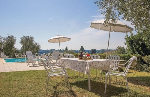 Montopoli in Val d'Arno Apartment | Nice apartment in Marti PI with WiFi