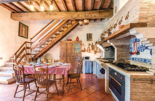 Avigliano Umbrio House | Nice home in Avigliano Umbro TR