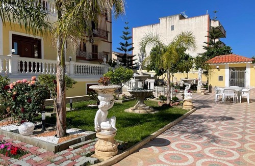 Gallico Marina Bed & Breakfast | Nicola