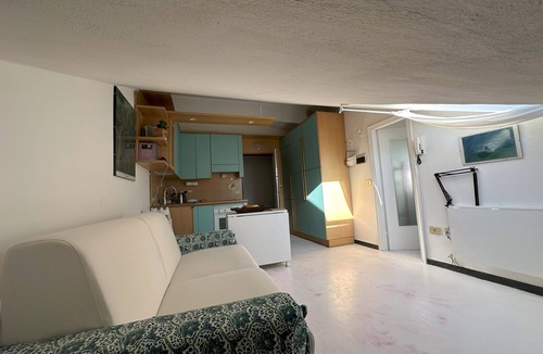 Arzeno Apartment | Nido al Mare studio apartment 5 minutes from the beach