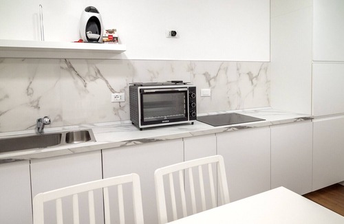 Osimo Apartment | O01 - Osimo, renovated three-room apartment in the historic center