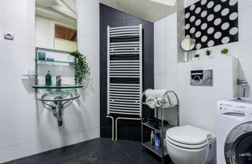 Savamala Apartment | Old Port Riverside Apartments in City Center