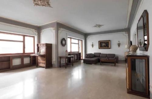 Trionfale Apartment | Opulent Roman Escape: Spacious 5-Bedroom Apartment with Terrace near the Vatican