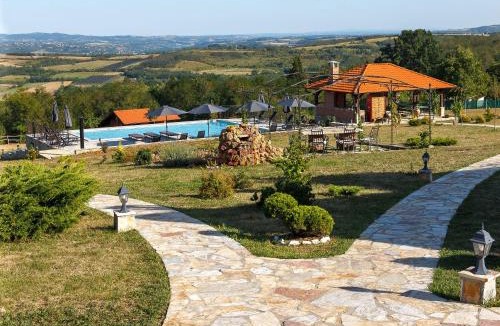 Mladenovac Resort | Ozoni & Spa