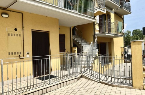 Loreto Apartment | P037- Porto Recanati, comfortable three-room apartment with air conditioning