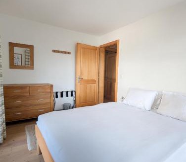 Veysonnaz Apartment | Paisible apt cheminée, terrasse, jardin, vue époustouflante