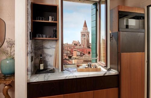 San Polo Apartment | Palazzo dell'albero d'Oro