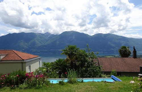 Orselina Apartment | Palm trees, Pool and Panorama: Casa Belsito, Orselina, on Lake Maggiore