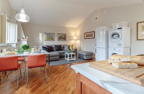 Lucca Historical Center Apartment | PANORAMIC TERRACE PENTHOUSE inside the Walls of Lucca