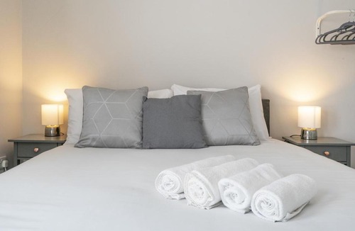 Belfast City Centre House | Pass the Keys Lovely 2BR Townhouse - Perfect for a Vacation Stay