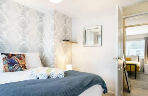 Holywood House | Pass the Keys Lovely Home in Holywood Lots Nearby Seaside