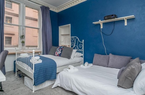 Tollcross Apartment | Pass the Keys Renovated 2 Beds flat near City Centre and Meadows