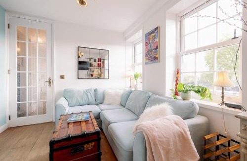Finsbury Apartment | Pass the Keys Stylish Apartment in the heart of Clerkenwell