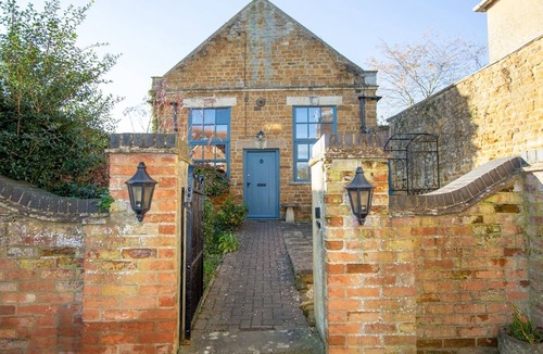 Deddington House | Pass the Keys | Unique renovated former chapel