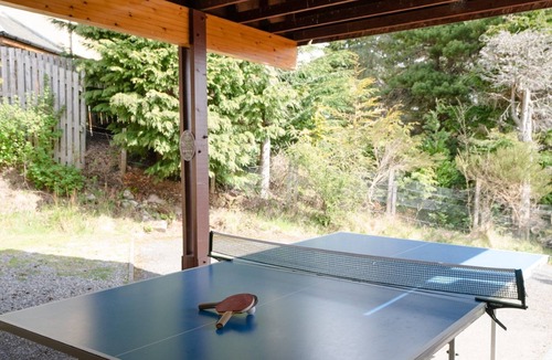 Boat of Garten House | Pine Ridge Lodge - a lodge that sleeps 8 guests in 4 bedrooms