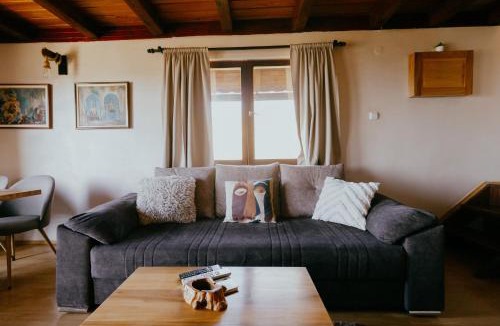 Konjska Reka House | Planinska Koliba Sekulić