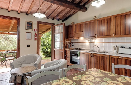 Calci Villa | PRIVATE POOL - FARMHOUSE FATTORIA LA PIEVE - Villa LIMONE, 8 Km from Pisa