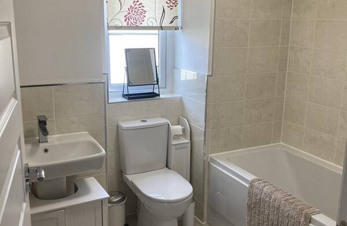 Blackburn Resort | Private room ∙ 1 guest