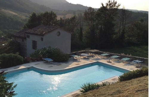 Umbertide Villa | Private villa with dreamy views and large pool. Sleeps 8. Fast Wifi
