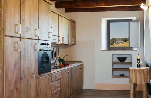 Santa Maria Nuova Villa | QUERCIA apartment, 210 sqm with shared swimming pool