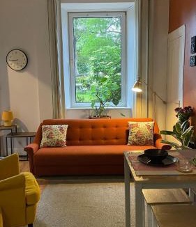 Seafield Apartment | Quiet 1 Bed with Garden Views Near Leith & City Centre