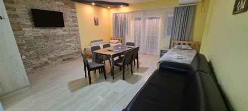 Vrdnik Apartment | RA Apartmani Vrdnik