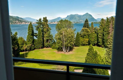 Baveno Apartment | Residence Carl & Do - Baveno Two-room Apt. 2/3 Pax Sofa Bed Partial Lake View