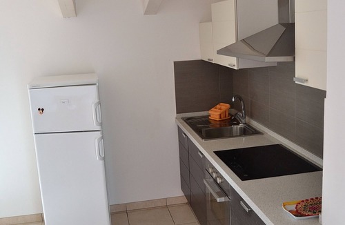 Roseto degli Abruzzi Apartment | Residence Zoe, open space apartment, 150 meters from the sea, city center.