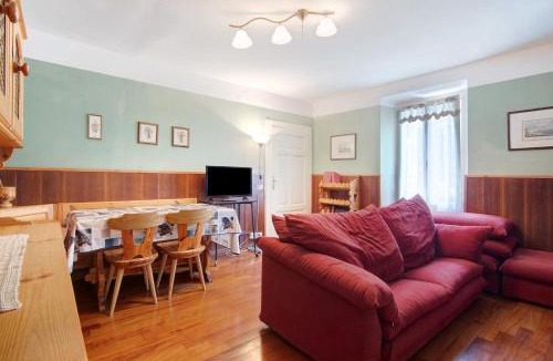 Lanzo d'Intelvi Villa | Residenza ai Noci