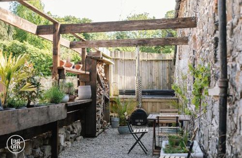 Ballycastle Ski Chalet | Riders Lodge - STAY LAGOM