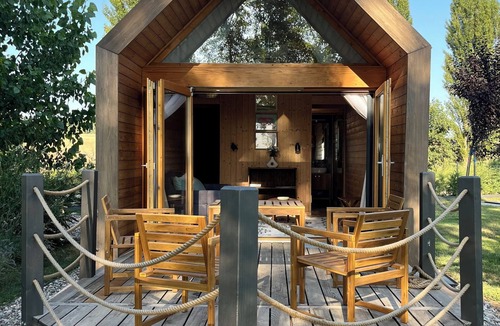 Kovilj Cabin | Ritopia Glamping, a unique off-grid retreat , just 4 km from the E-75 highway.