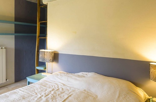 Mogliano Apartment | Romantic loft apartment with pool