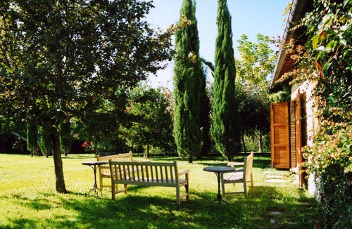 Casperia Villa | Rome countryside villa with swimming pool & outside bbq and pizza oven